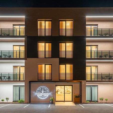 Hotel Zemplen Михайлівці Екстер'єр фото