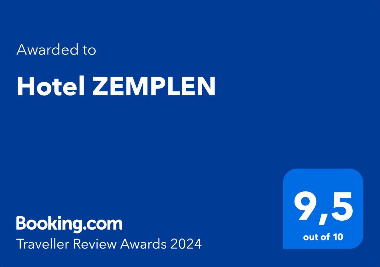 Hotel Zemplen Михайлівці Екстер'єр фото